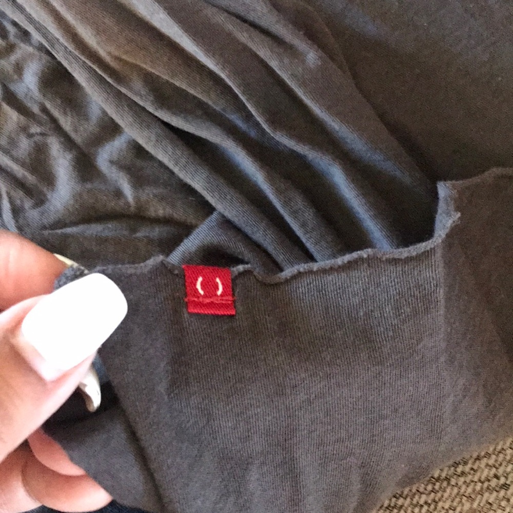 Gap - Picture 4 of 6
